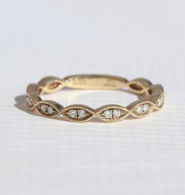 American Jewelry 14k Yellow Gold .15ctw Diamond Milgrain Wedding Band