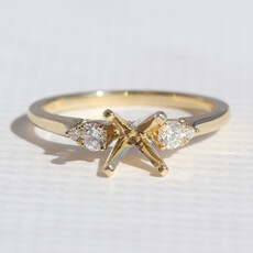 American Jewelry 14k Yellow Gold .28ctw Pear Side Accent Semi Mount Engagement Ring