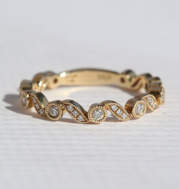 American Jewelry 14k Yellow Gold .23ctw Diamond Milgrain Wave Wedding Band