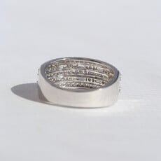 American Jewelry 14k White Gold 1.03ctw Diamond Round & Baguette Band Ring