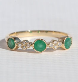 American Jewelry 14k Yellow Gold .59ctw Emerald .05ctw Diamond Milgrain Alternating Stackable Band