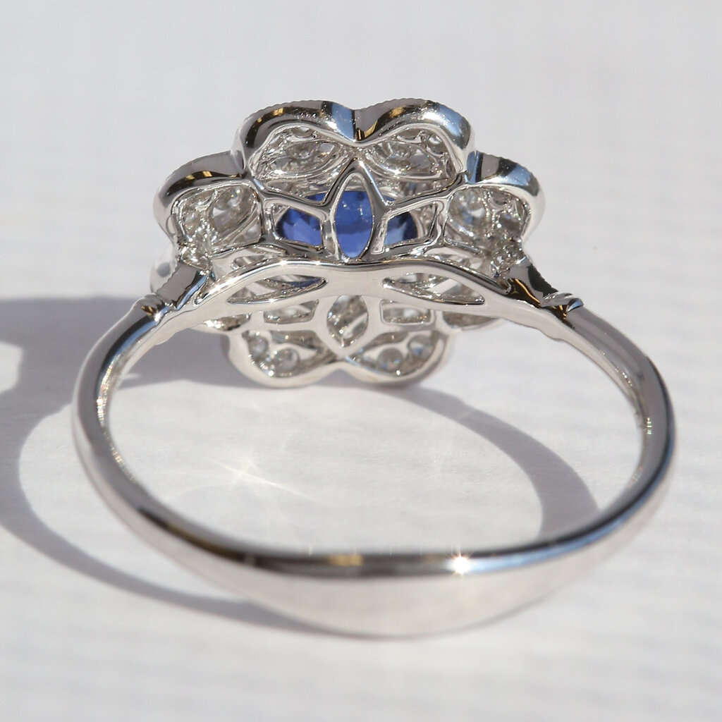 American Jewelry 14k White Gold .46ct Sapphire .18ctw DiamondOval Milgrain Fashion Ring