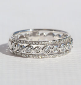 American Jewelry 14k White Gold .27ctw Diamond Bezel Triple Row Fashion Band Ring