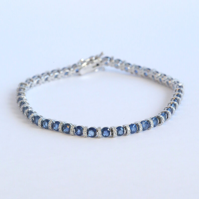American Jewelry 14k White Gold 9.43ctw Sapphire .69ctw Diamond Tennis Bracelet