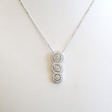 American Jewelry 14k White Gold .29ctw Diamond Triple Halo Necklace