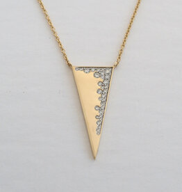 American Jewelry 14k Yellow Gold .30ctw Diamond Pave Triangle Necklace
