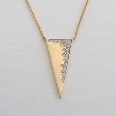 American Jewelry 14k Yellow Gold .30ctw Diamond Pave Triangle Necklace