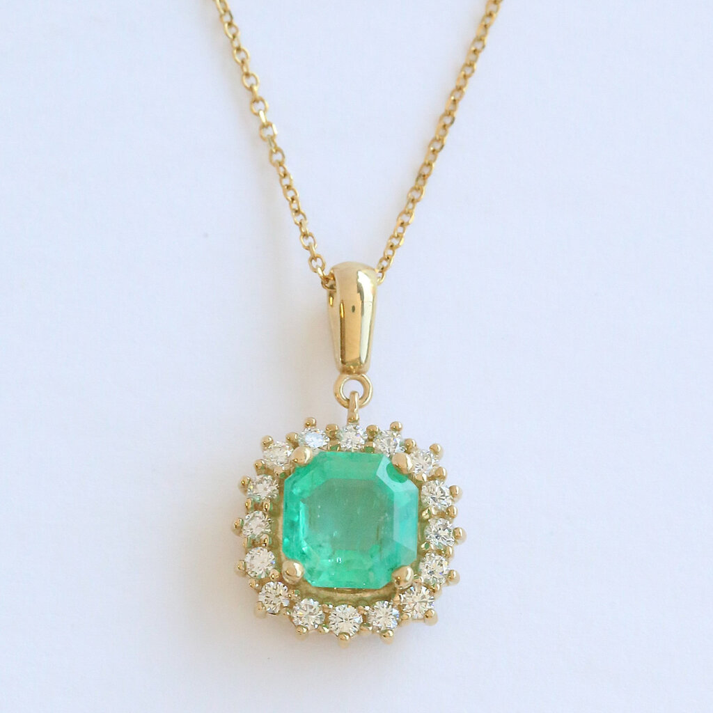 American Jewelry 18k Yellow Gold 2.47ct A Emerald 1/2ctw Diamond Cushion Halo Necklace