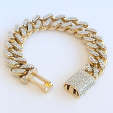 American Jewelry 14k Yellow Gold 14.5ctw Round Diamond Pave Heavyweight Mens Curb Bracelet