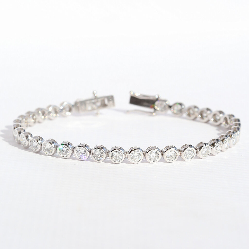 American Jewelry 14k White Gold 3.52ctw Diamond Bezel Tennis Bracelet (7.5")