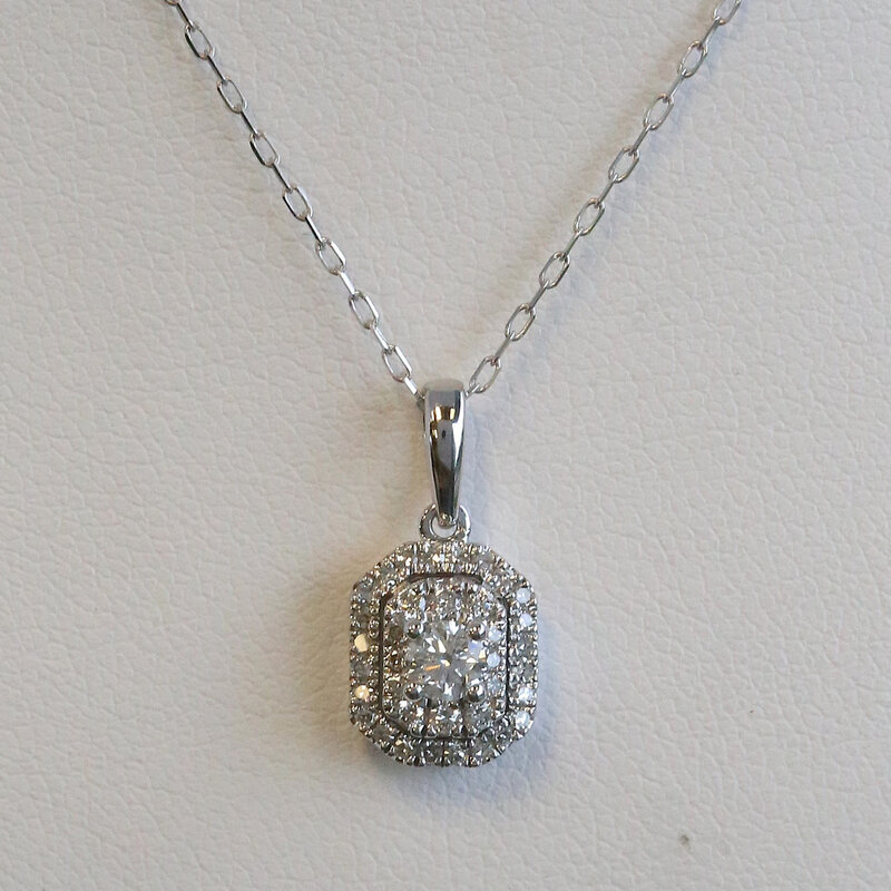 American Jewelry 14k White Gold .40ctw Diamond Round Diamond Double Emerald Halo Necklace
