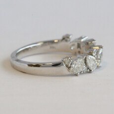 American Jewelry 14k White Gold 1ctw Pear & Round Diamond Wedding Band
