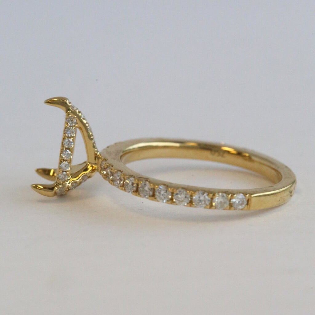 American Jewelry 18k Yellow Gold .66ctw Diamond Pear Semi Mount Engagement Ring