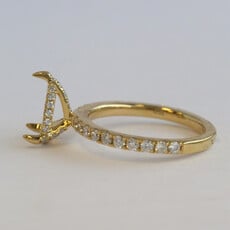 American Jewelry 18k Yellow Gold .66ctw Diamond Pear Semi Mount Engagement Ring