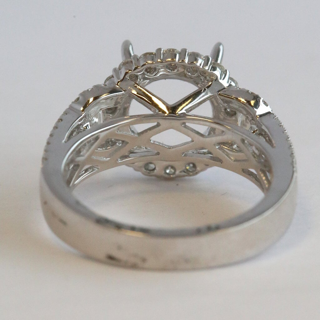 American Jewelry 18k White Gold 1.22ctw Baguette & Round Diamond Halo Semi Mount Engagement Ring