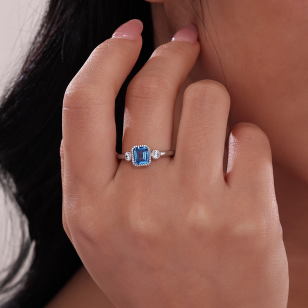 Lafonn Lafonn Sterling Silver Simulated Diamond and Blue Topaz Bezel Birthstone Ring (Size 6)