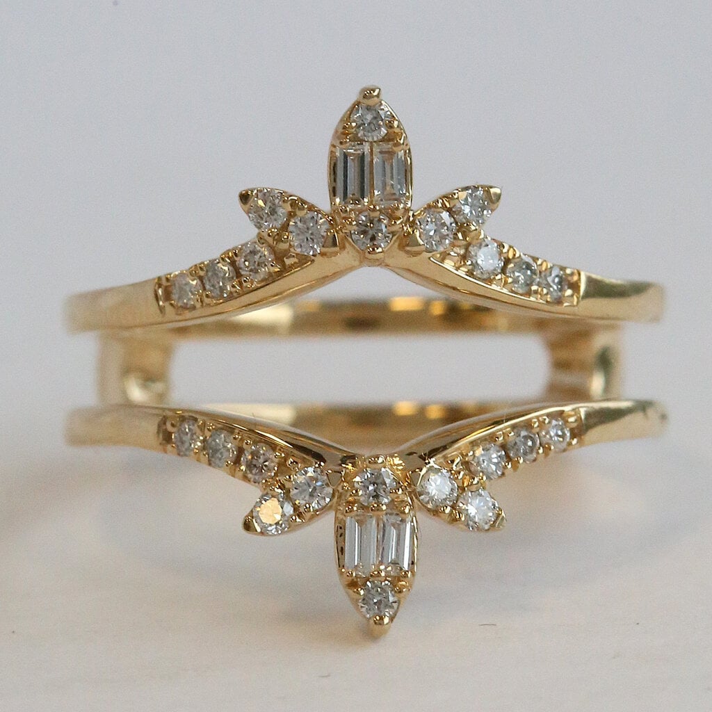 American Jewelry 14k Yellow Gold .33ctw Baguette & Round Diamond Contour Ring Guard