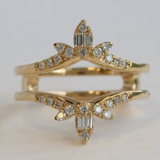 American Jewelry 14k Yellow Gold .33ctw Baguette & Round Diamond Contour Ring Guard