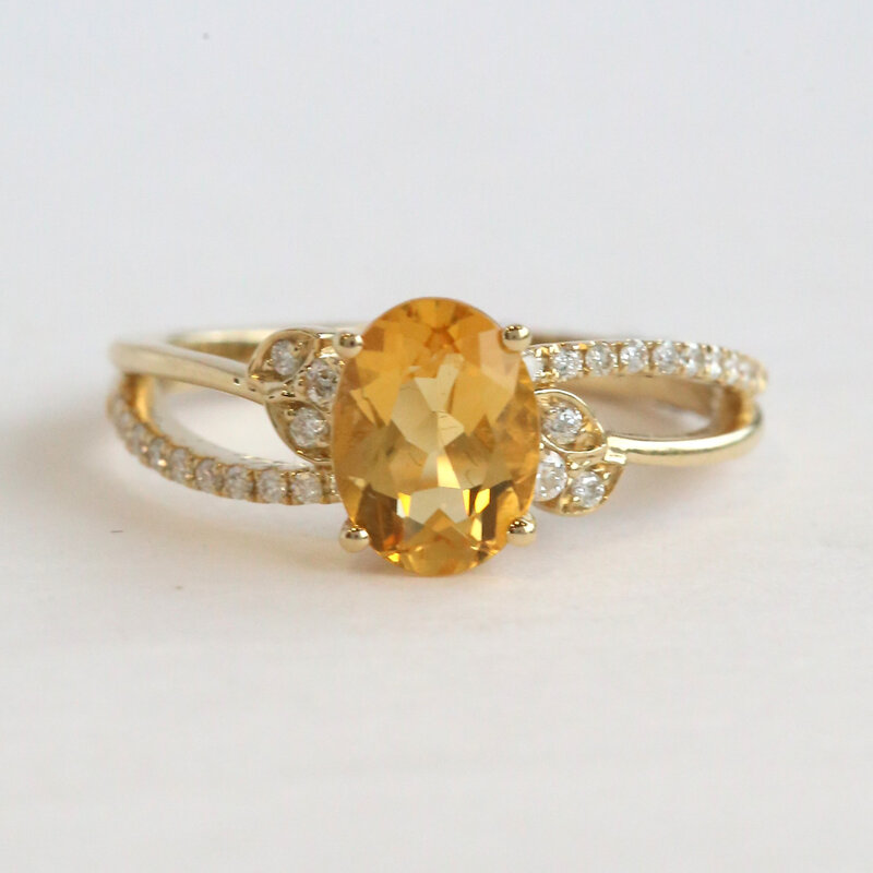 American Jewelry 14k Yellow Gold 1.13ct Citrine .15ctw Diamond Split Shank Ring