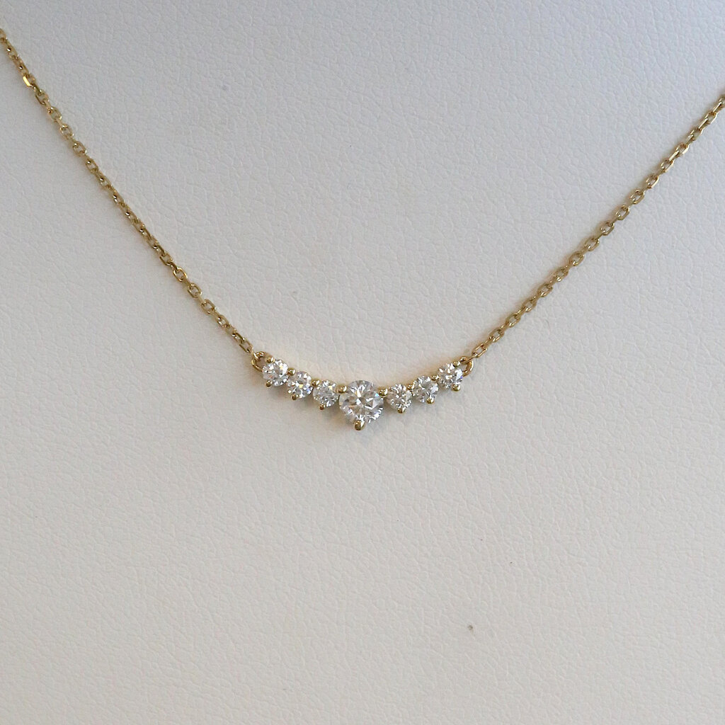 American Jewelry 14k yellow Gold .42ctw Diamond 7-Stone Necklace