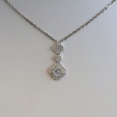 American Jewelry 18k White Gold .49ctw Diamond Clover Necklace
