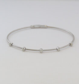 American Jewelry 14k White Gold .13ctw Diamond Bezel Station Bangle Bracelet