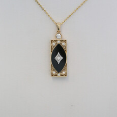 American Jewelry 14k Yellow Gold .19ctw Diamond 1.8ct Onyx Vintage Style Necklace