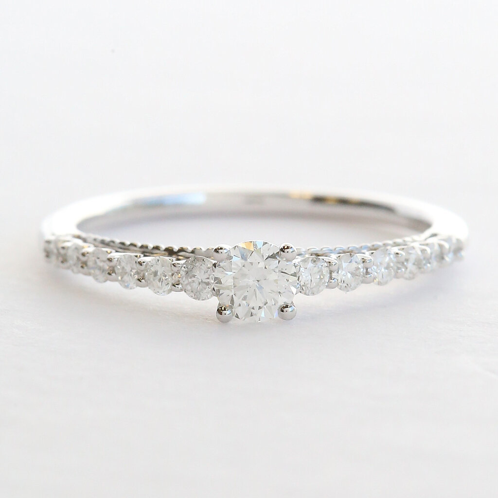 American Jewelry 14k White Gold .49ctw (.23ctr) Diamond Solitaire Ring