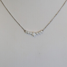 American Jewelry 14k White Gold .42ctw Diamond 7 Stone Necklace