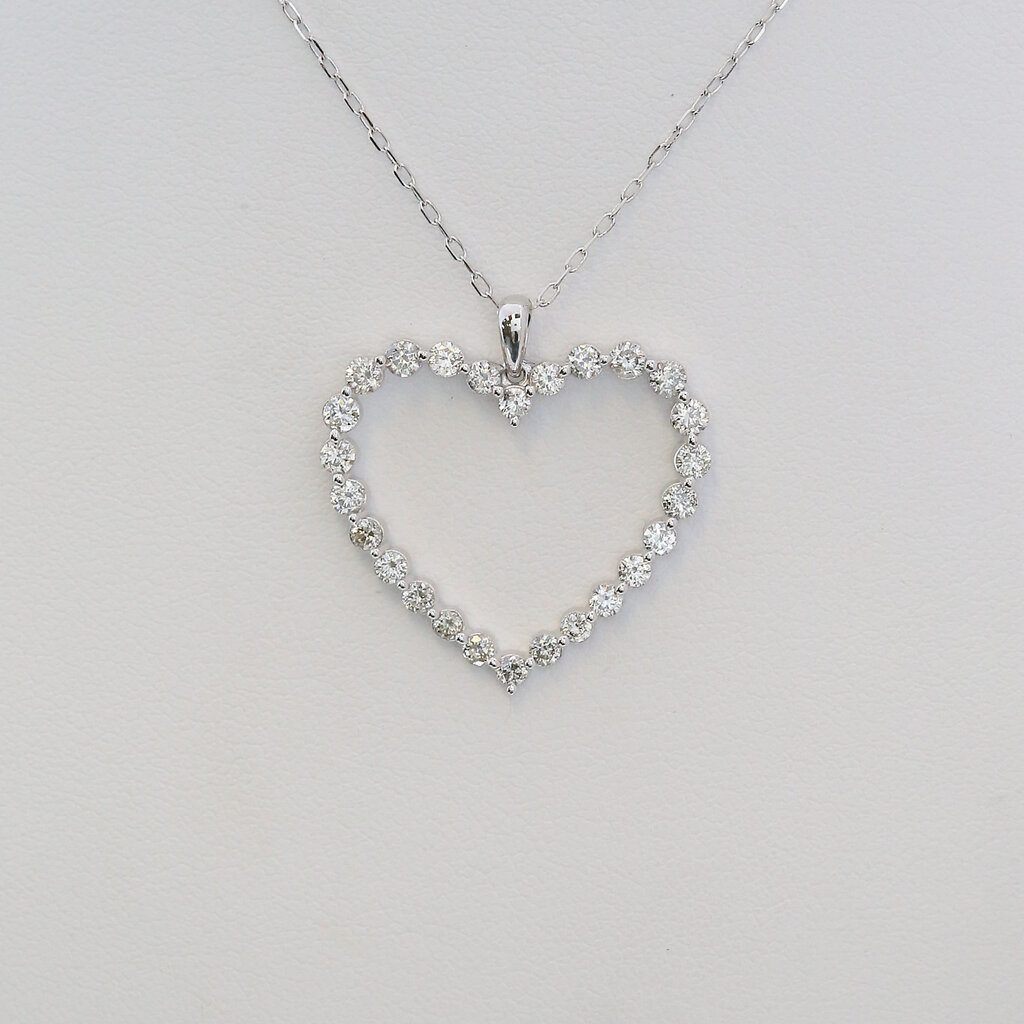 American Jewelry 14k White Gold 1ctw Diamond Heart Necklace