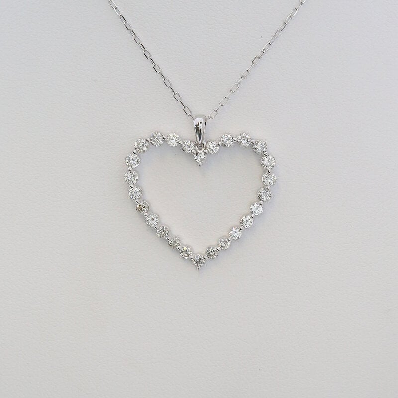 American Jewelry 14k White Gold 1ctw Diamond Heart Necklace