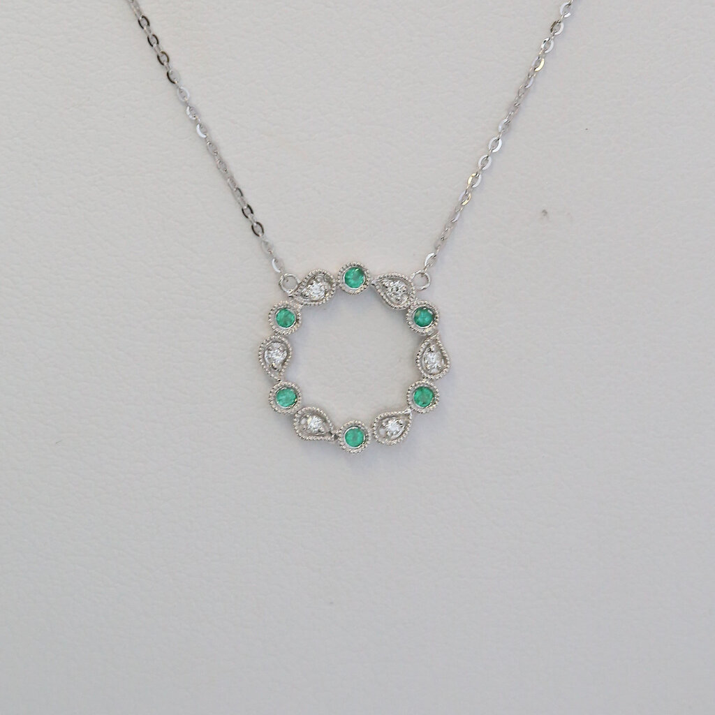 American Jewelry 14k White Gold .05ctw Emerald .04ctw Diamond Milgrain Open Circle Necklace