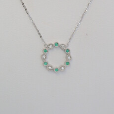 American Jewelry 14k White Gold .05ctw Emerald .04ctw Diamond Milgrain Open Circle Necklace