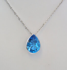American Jewelry 14k White Gold 12.6ct Blue Topaz .17ctw Diamond Station Necklace