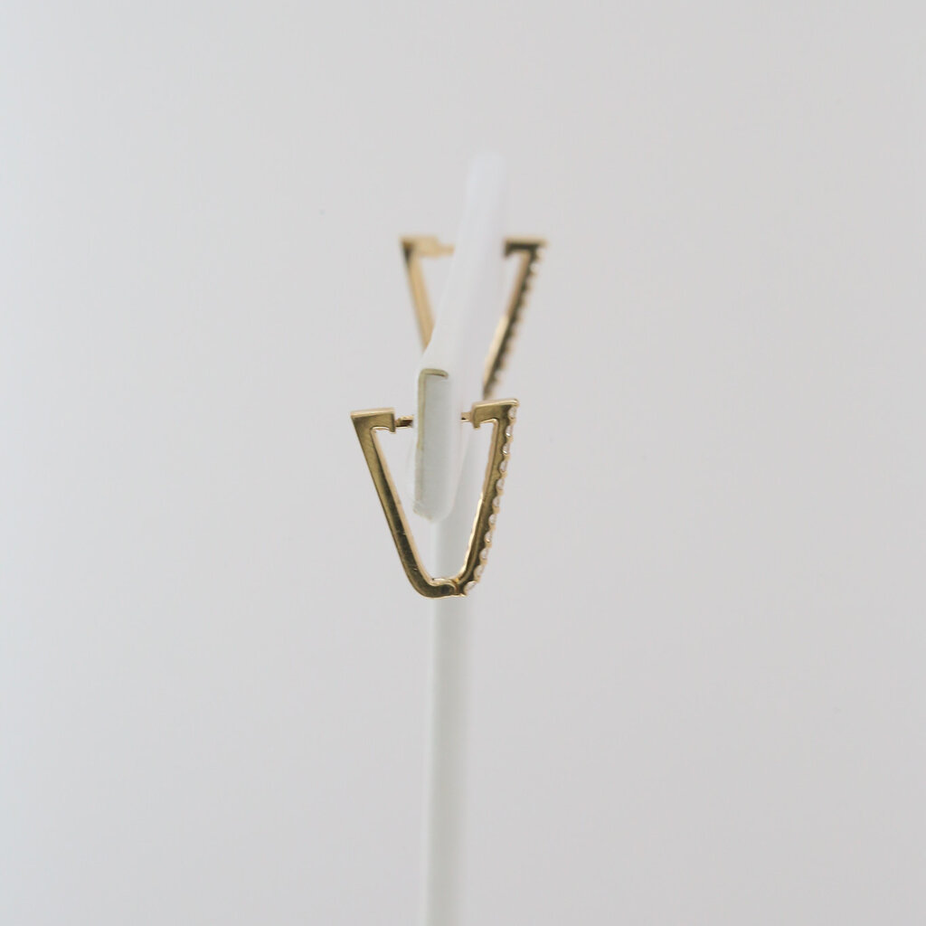 American Jewelry 14k Yellow Gold .33ctw Diamond Triangle Hoop Earrings
