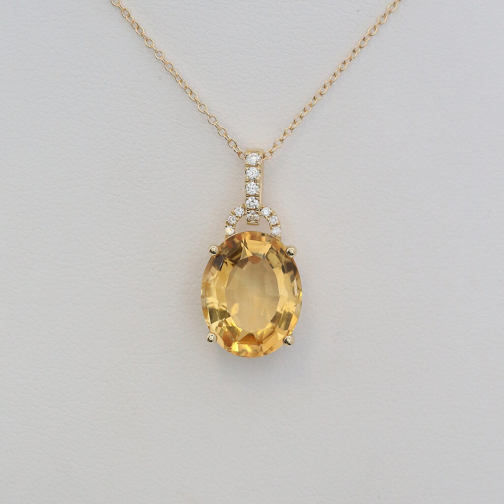 American Jewelry 14k Yellow Gold 6.52ct Citrine .10ctw Diamond Oval Necklace