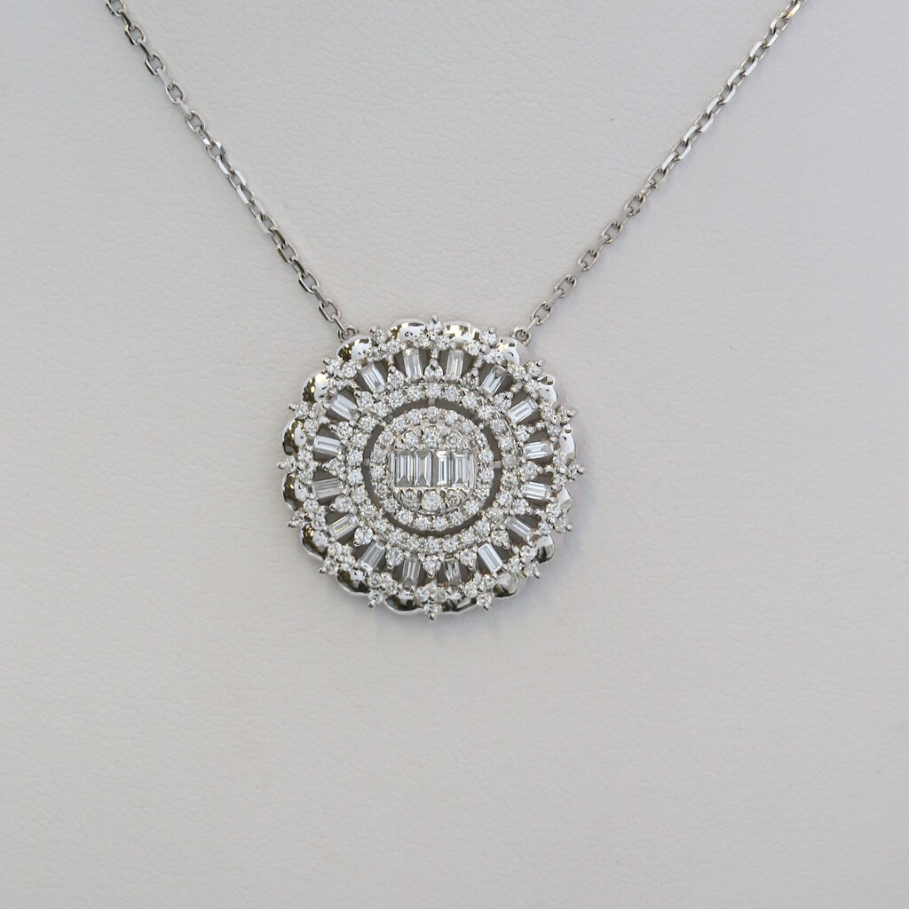 American Jewelry 18k White Gold 1.44ctw Diamond Baguette & Round Circle Necklace