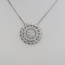 American Jewelry 18k White Gold 1.44ctw Diamond Baguette & Round Circle Necklace
