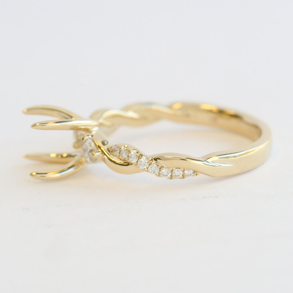 American Jewelry 14k Yellow Gold .28ctw Diamond Twisted Semi Mount Engagement Ring