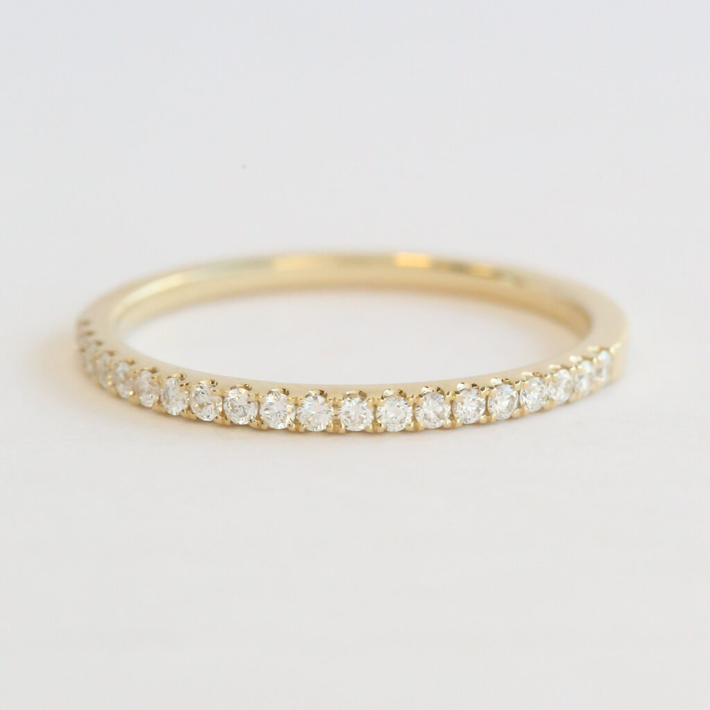 American Jewelry 14k Yellow Gold .20ctw Diamond Straight Wedding Band