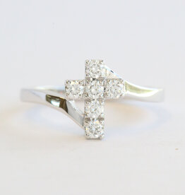 American Jewelry 14k White Gold .35ctw Diamond Cross Bypass Ring