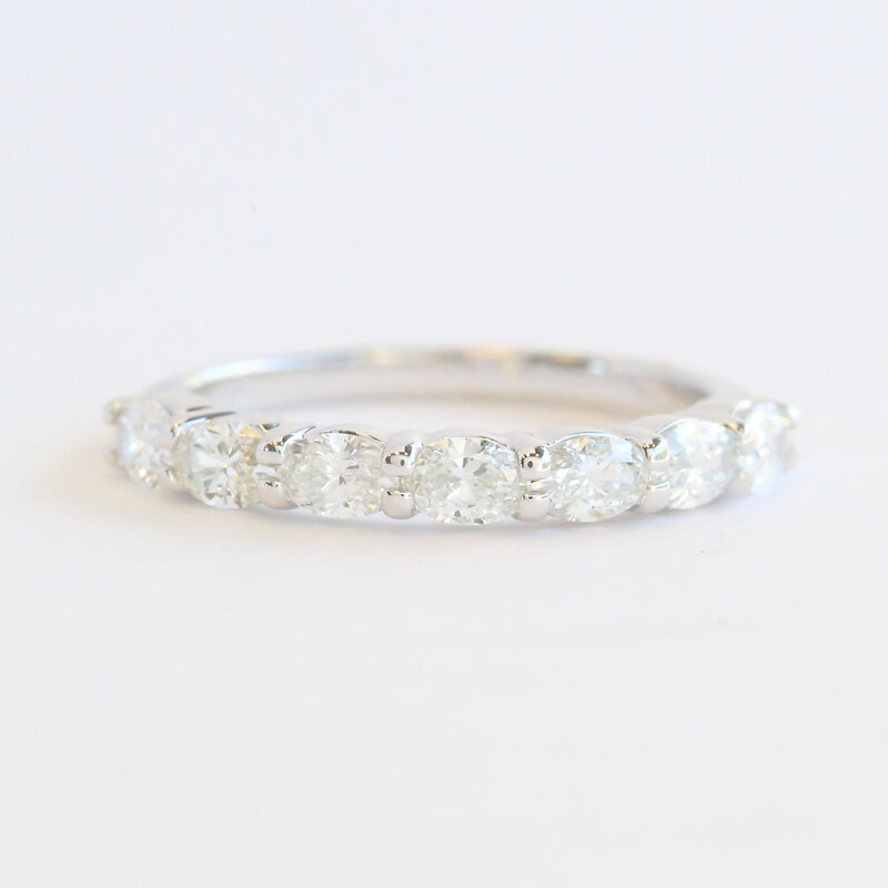 American Jewelry 14k White Gold 1ctw Diamond East to West Oval Wedding Band