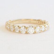 American Jewelry 14k Yellow Gold .88ctw Diamond Wedding Band