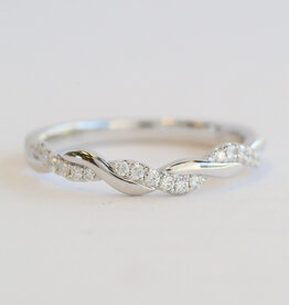 American Jewelry 14k White Gold .14ctw Twisted Infinity Wedding Band
