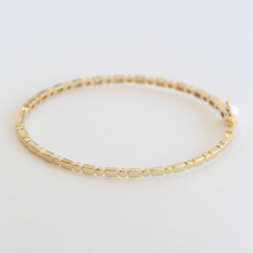 American Jewelry 14k Yellow Gold .38ctw Baguette & Round Diamond Bangle Bracelet