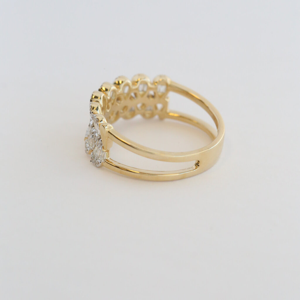 American Jewelry 14k Yellow Gold .61ctw Diamond Baguette & Round Pear Shapes Band Ring