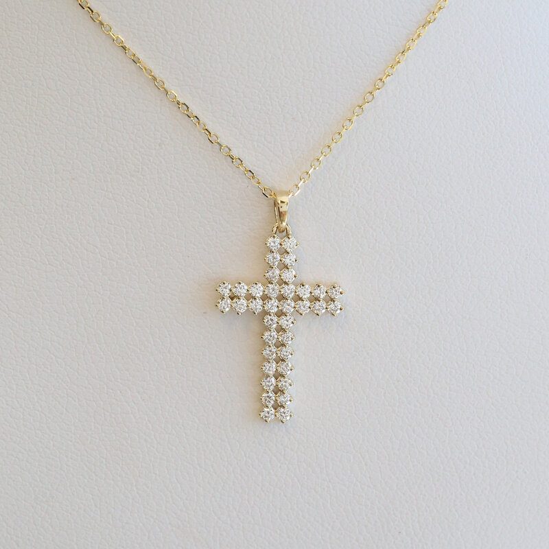 American Jewelry 14k Yellow Gold .35ctw Diamond Cross Necklace