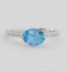 American Jewelry 14k White Gold 1.09ct Blue Topaz .11ctw Diamond  East to West Oval Ring