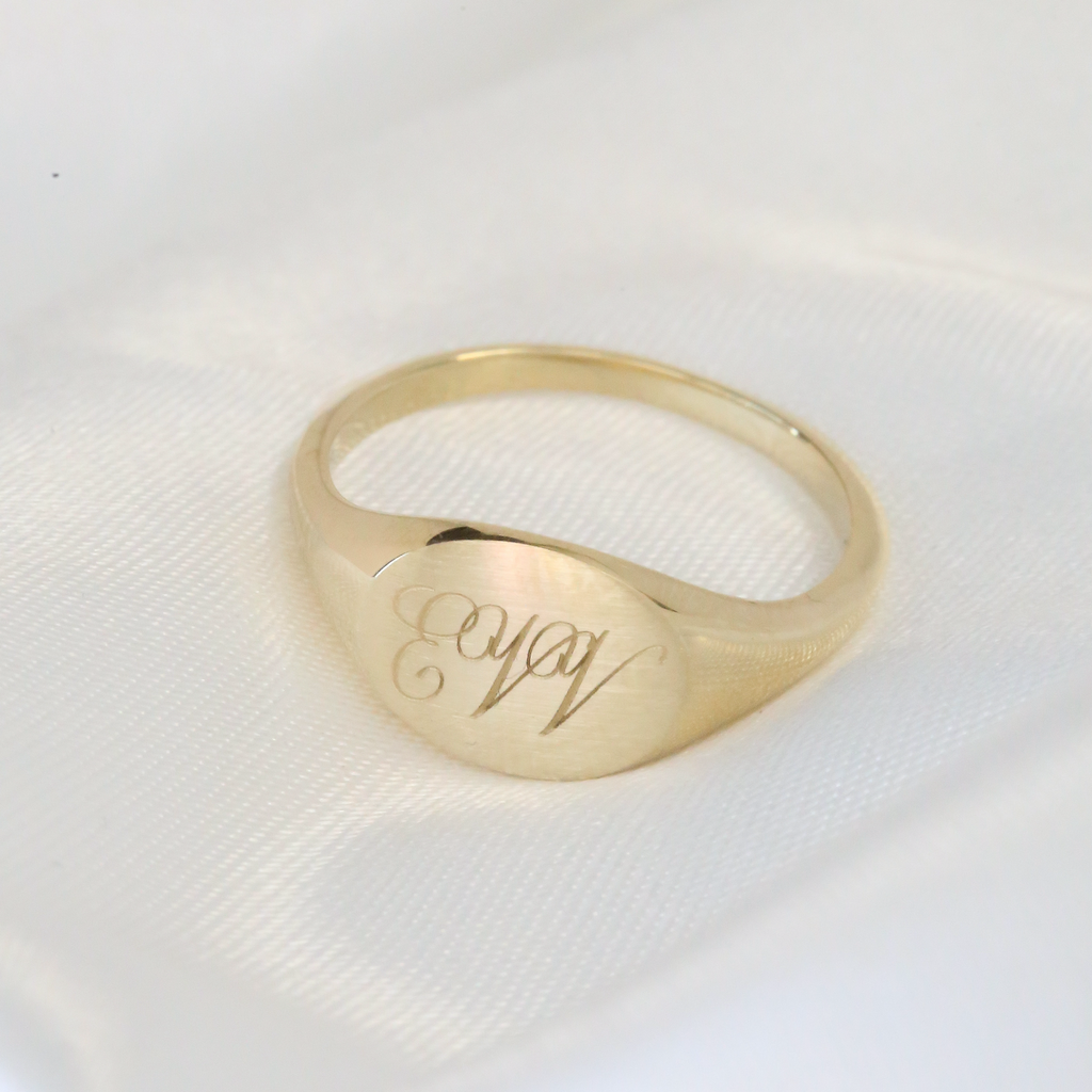 American Jewelry American Classic Oval Signet Ring | Ladies