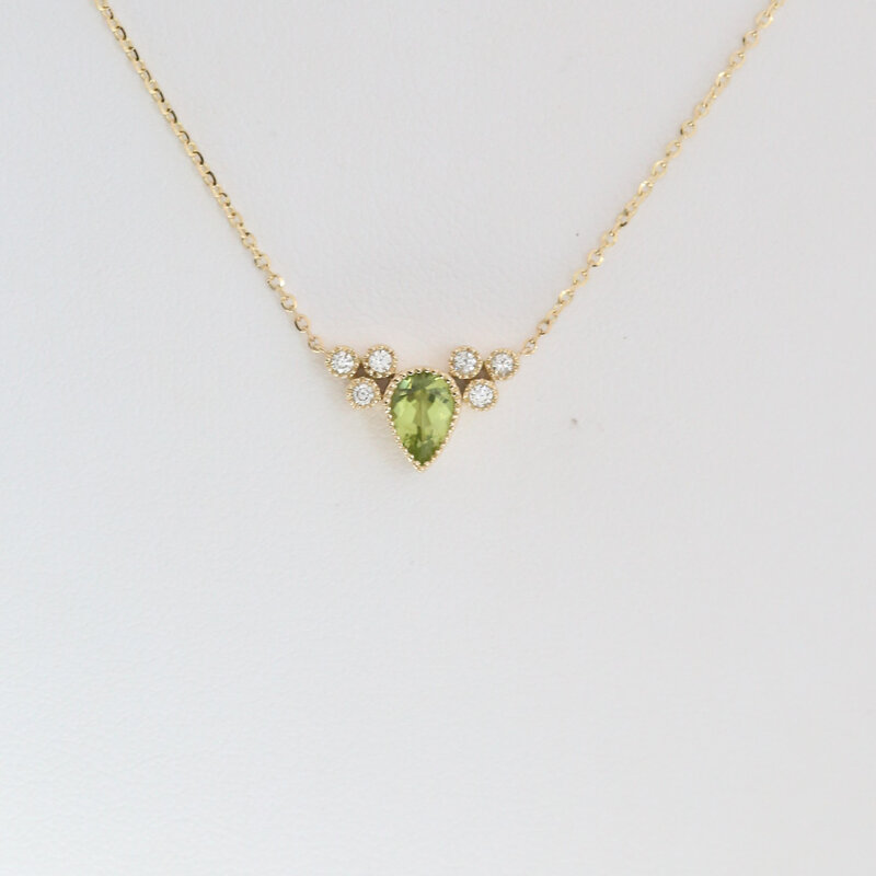 American Jewelry 14k Yellow Gold .36ct Peridot .07ctw Diamond Accent Pear Milgrain Necklace